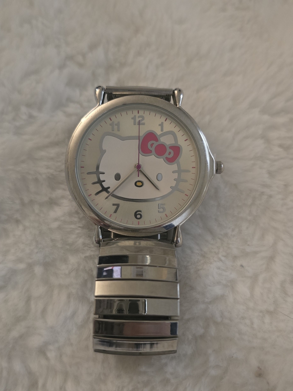 Hello Kitty Silver Watch with Pink Bow Dial